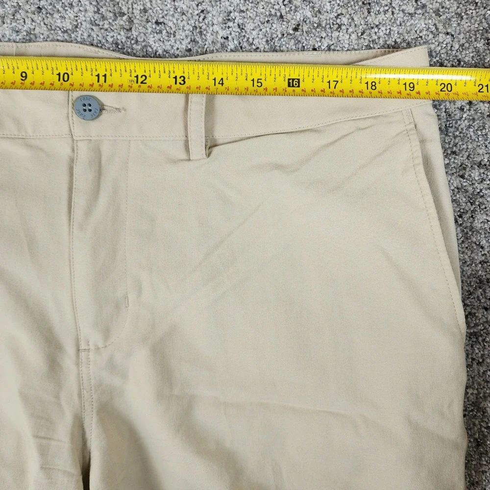 tasc Performance Shorts Mens 38 Tailored Khaki Bamboo Stretch Good